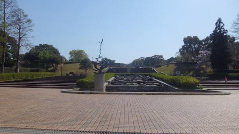 彫刻の広場 - 青葉の森公園