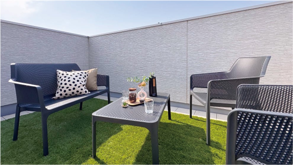 Sky balcony
