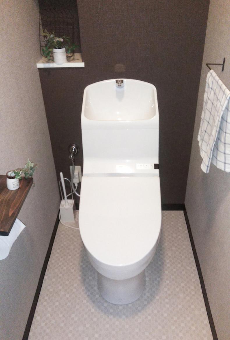 image <span>Vol.</span><span>08</span><span>清潔感と落ち着きのあるトイレ空間</span>